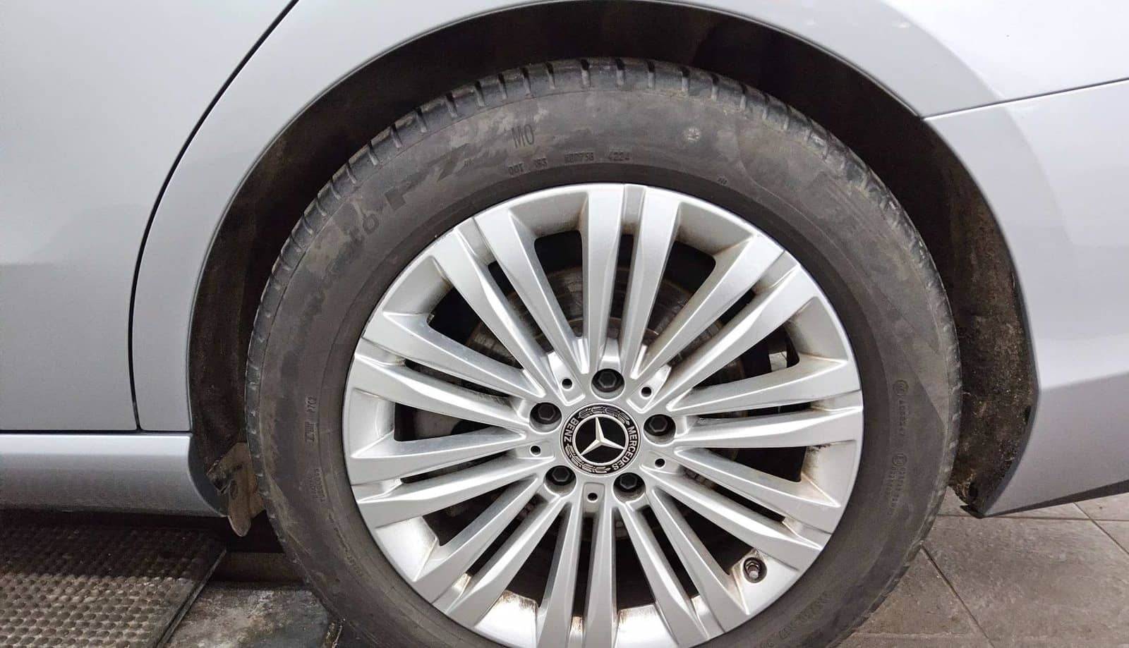 Mercedes-Benz C 200 T d Avantgarde Navi LED AHK Rückfahrkamera foto 11