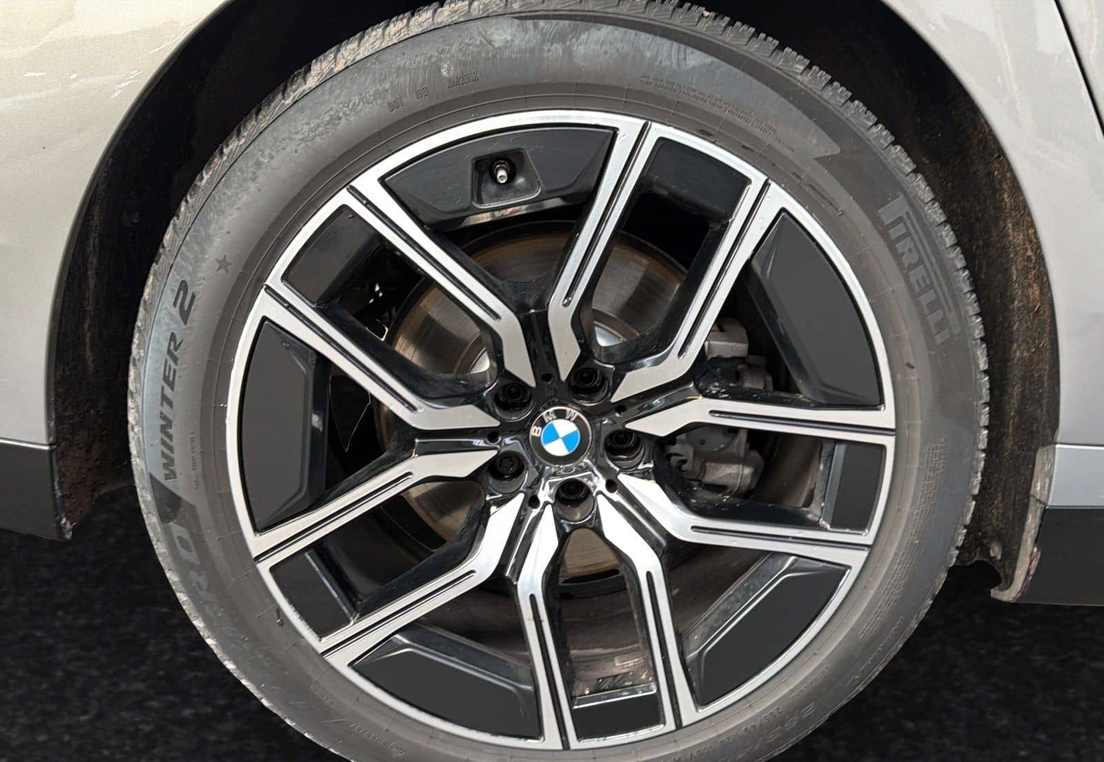 BMW 740d xDrive M Sport|SkyLounge|AHK|Autobahnass. foto 4