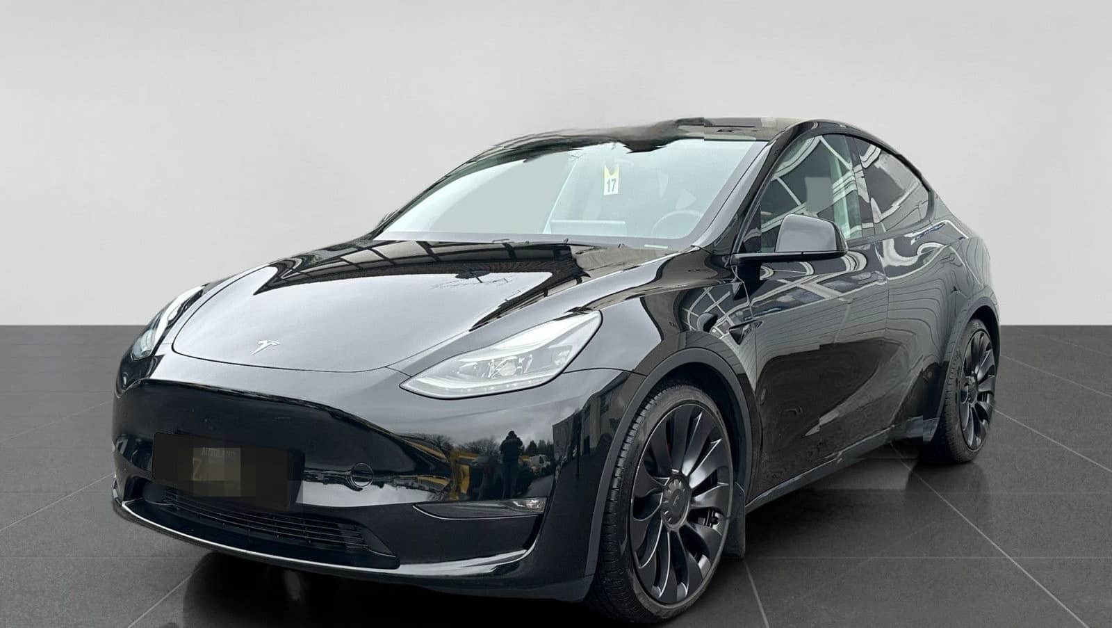 Tesla Model Y Performance DualMotor AWD foto 3