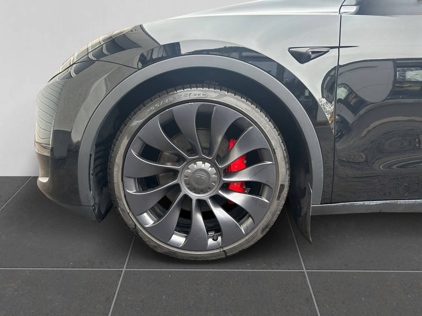 Tesla Model Y Performance DualMotor AWD foto 5