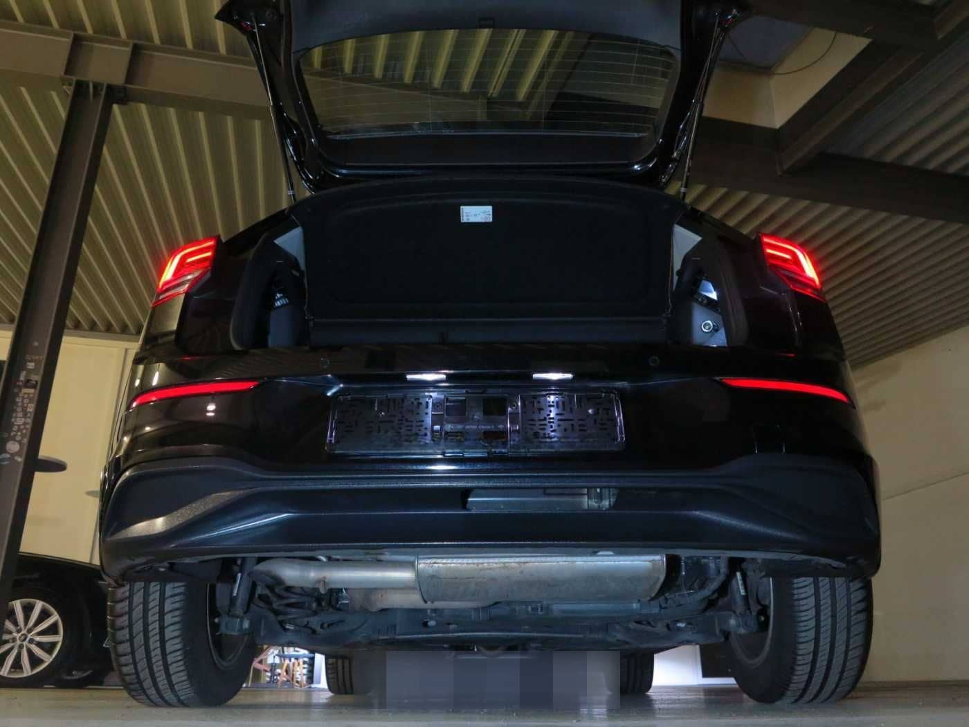 Volkswagen Golf VIII 2.0 TDI SCR DSG7 Life Navi ACC DAB foto 16