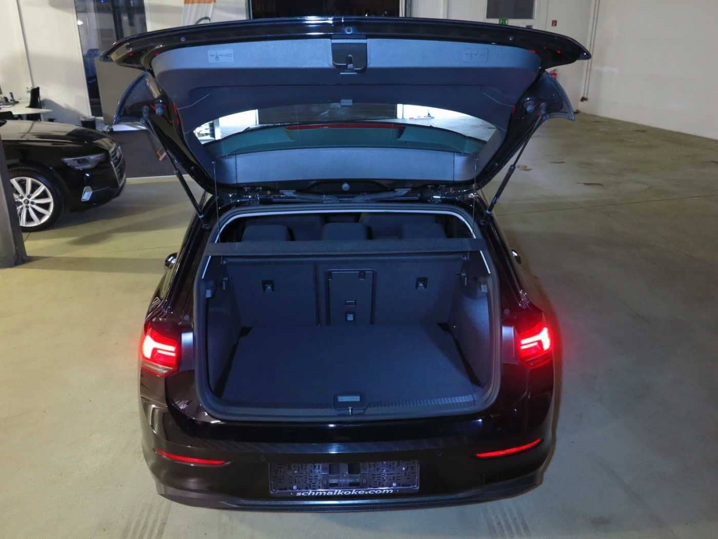 Volkswagen Golf VIII 2.0 TDI SCR DSG7 Life Navi ACC DAB foto 7