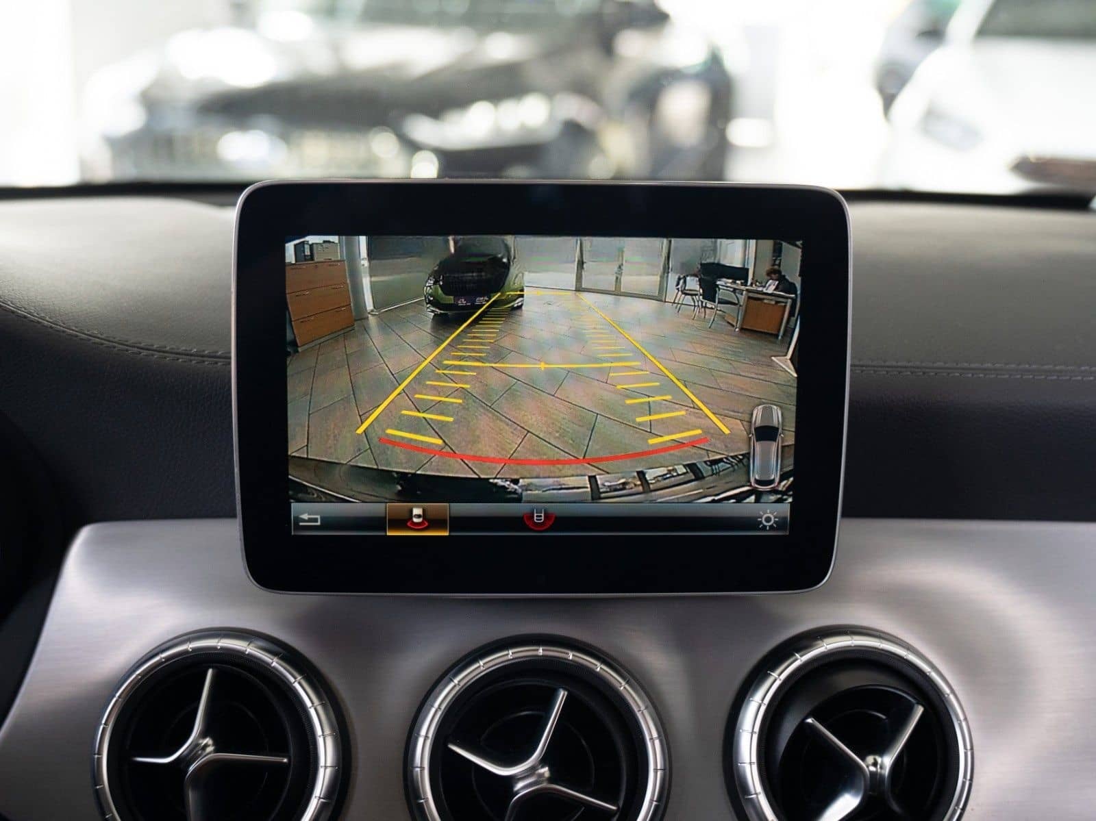 Mercedes-Benz CLA 220 Shooting Brake AMG/4x4/AUTOM./KAMERA/LED foto 14