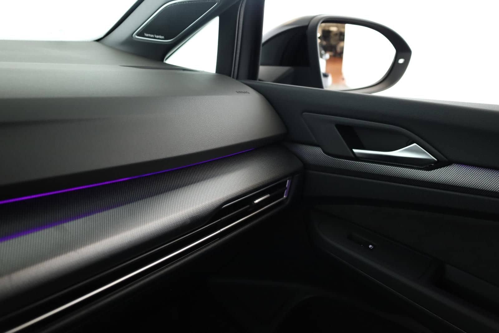 Volkswagen Golf GTI DSG Black IQ.LIGHT Pano HUD HarmanK 19" foto 19