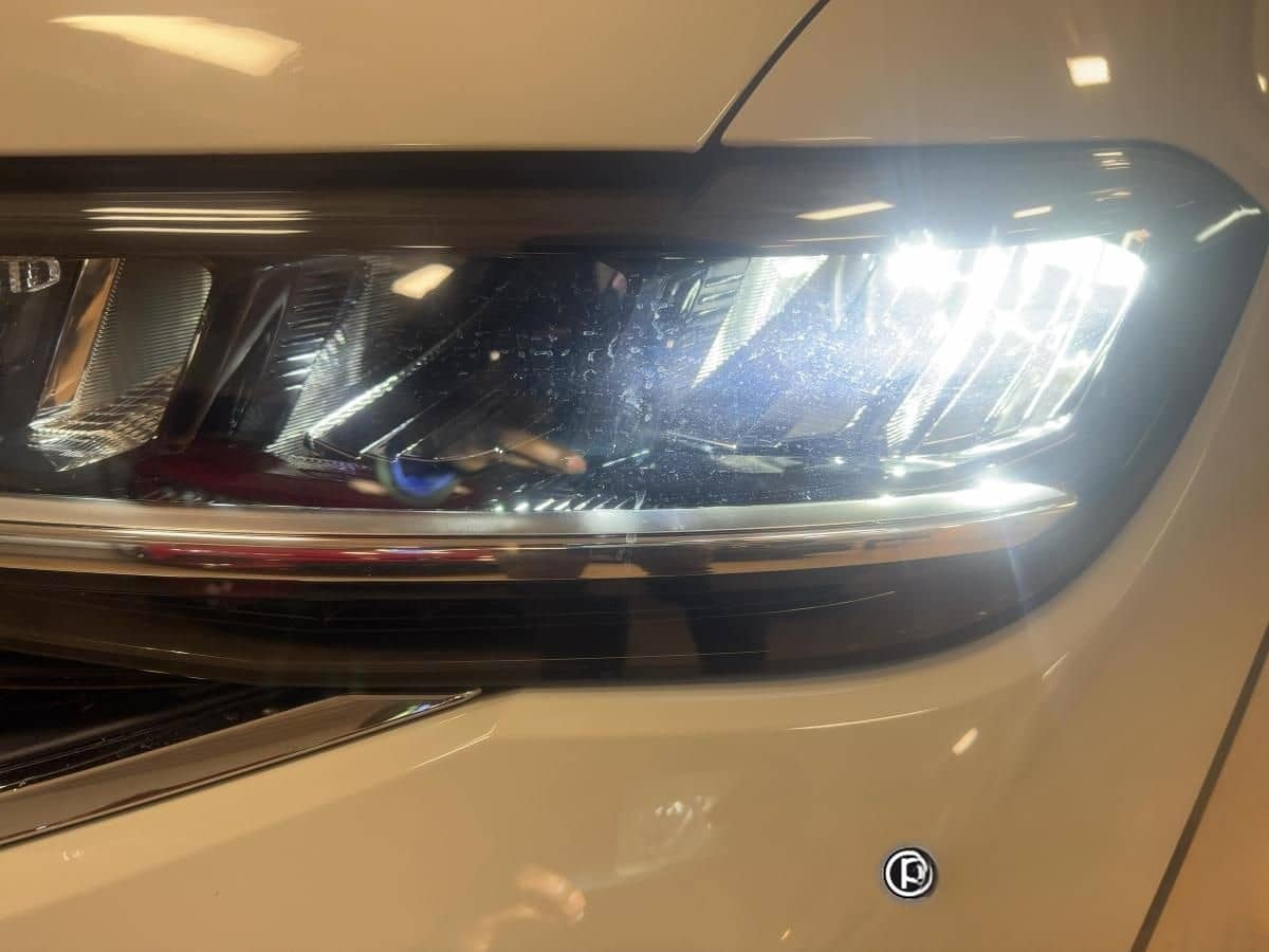 Volkswagen T-Cross LIFE 1.0 TSI NAVI ACC SHZ APP-C. foto 17