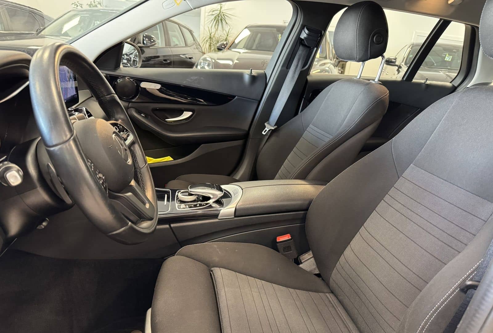 Mercedes-Benz C 300 T de*Avantgarde*LED*R-Cam*AHK*ACC*Navi*SHZ foto 12