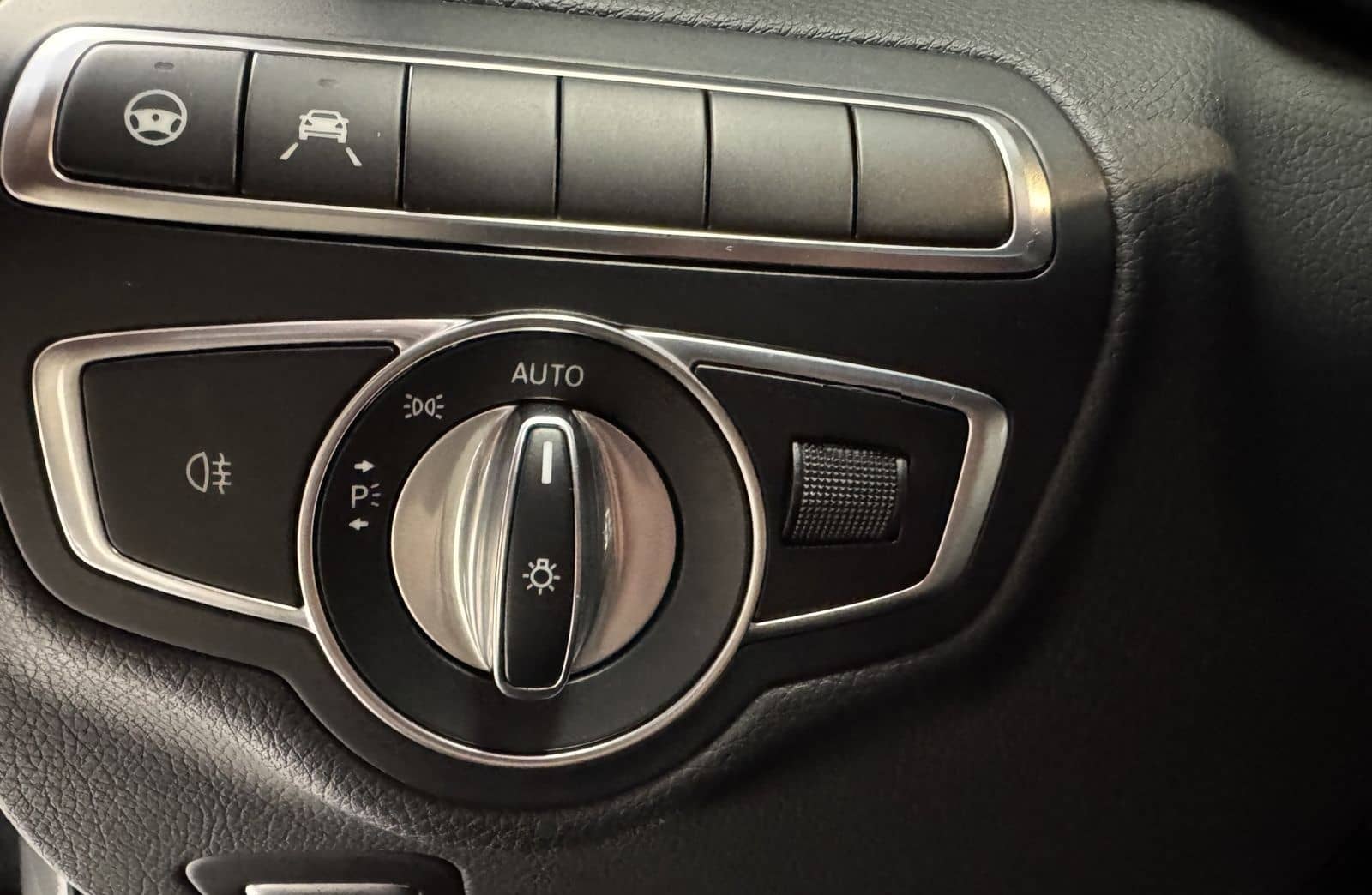 Mercedes-Benz C 300 T de*Avantgarde*LED*R-Cam*AHK*ACC*Navi*SHZ foto 17