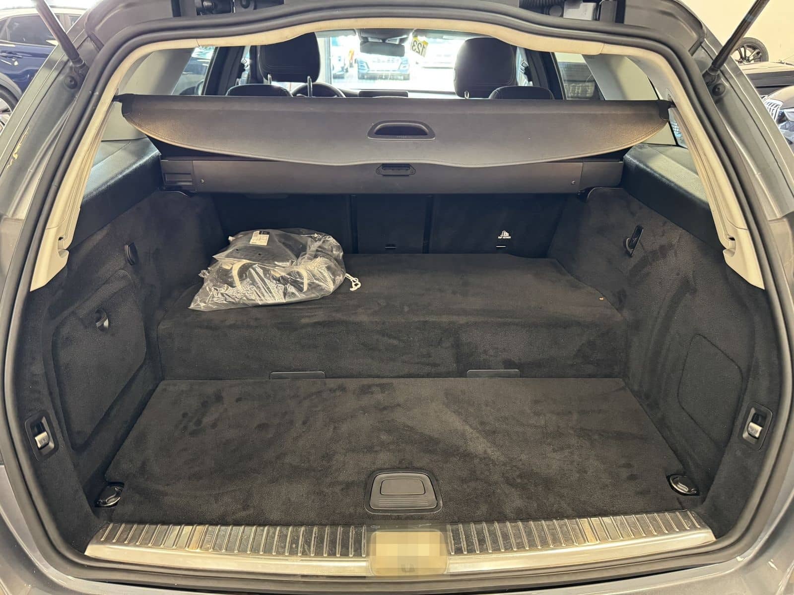 Mercedes-Benz C 300 T de*Avantgarde*LED*R-Cam*AHK*ACC*Navi*SHZ foto 10