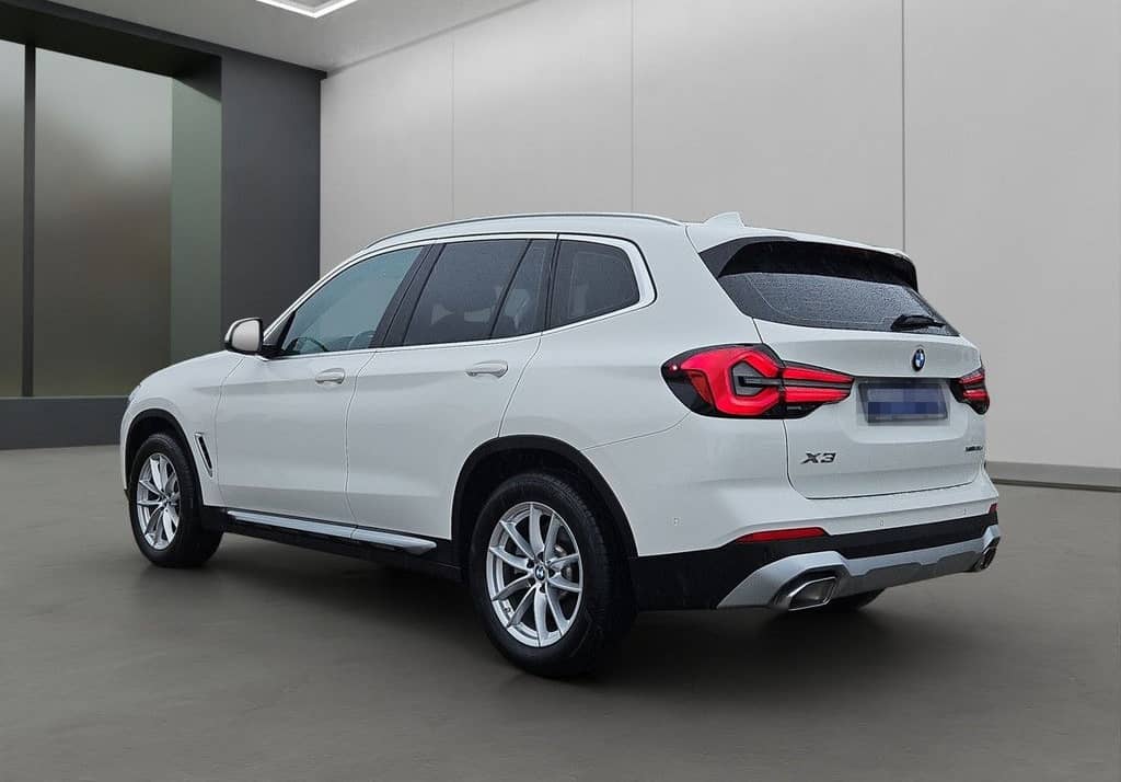 BMW X3 xDrive20d LED NAVI PANO LEDER KAMERA PDC 18" foto 4