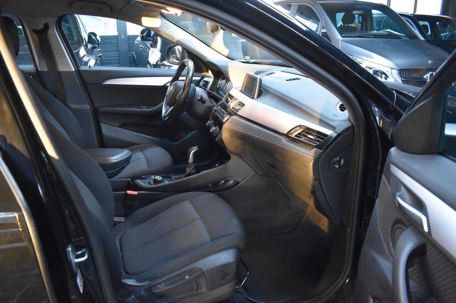 BMW X2 sDrive 18 d Advantage*LED-Scheinwerfer*PDC* foto 10