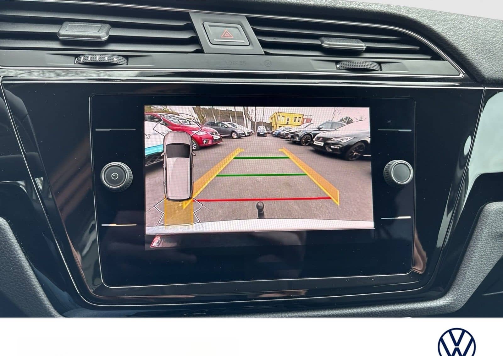 Volkswagen Touran 2.0 HIGHLINE AHK CAM ACC LM17 EKLAPPE NAV foto 12