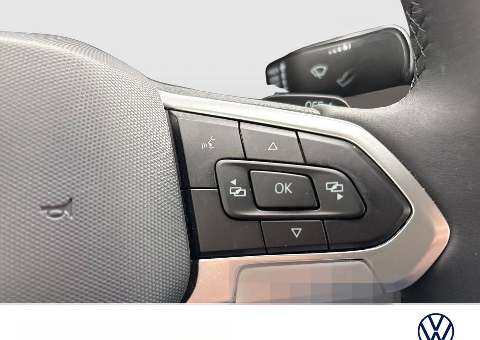 Volkswagen Touran 2.0 HIGHLINE AHK CAM ACC LM17 EKLAPPE NAV foto 15