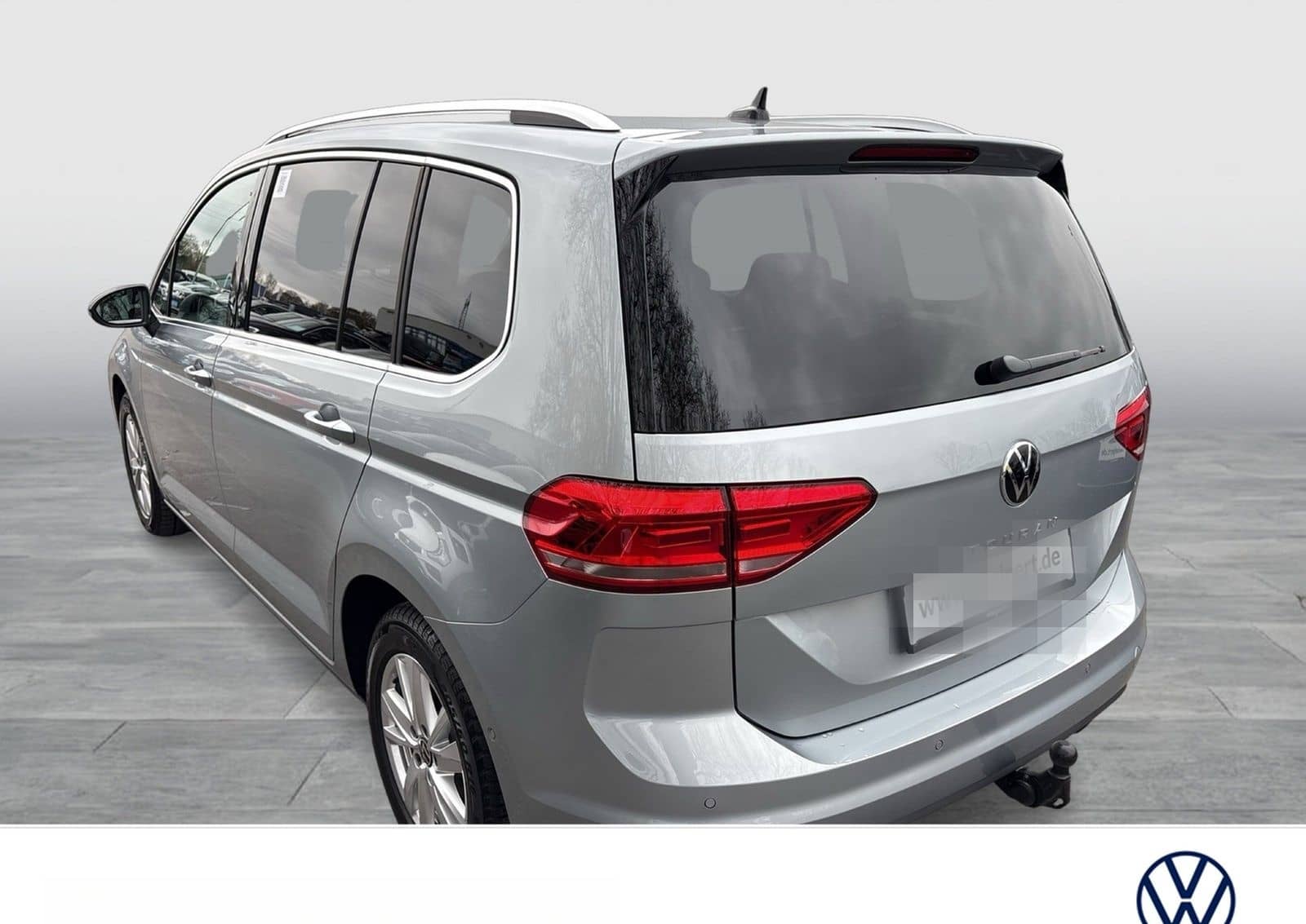 Volkswagen Touran 2.0 HIGHLINE AHK CAM ACC LM17 EKLAPPE NAV foto 3