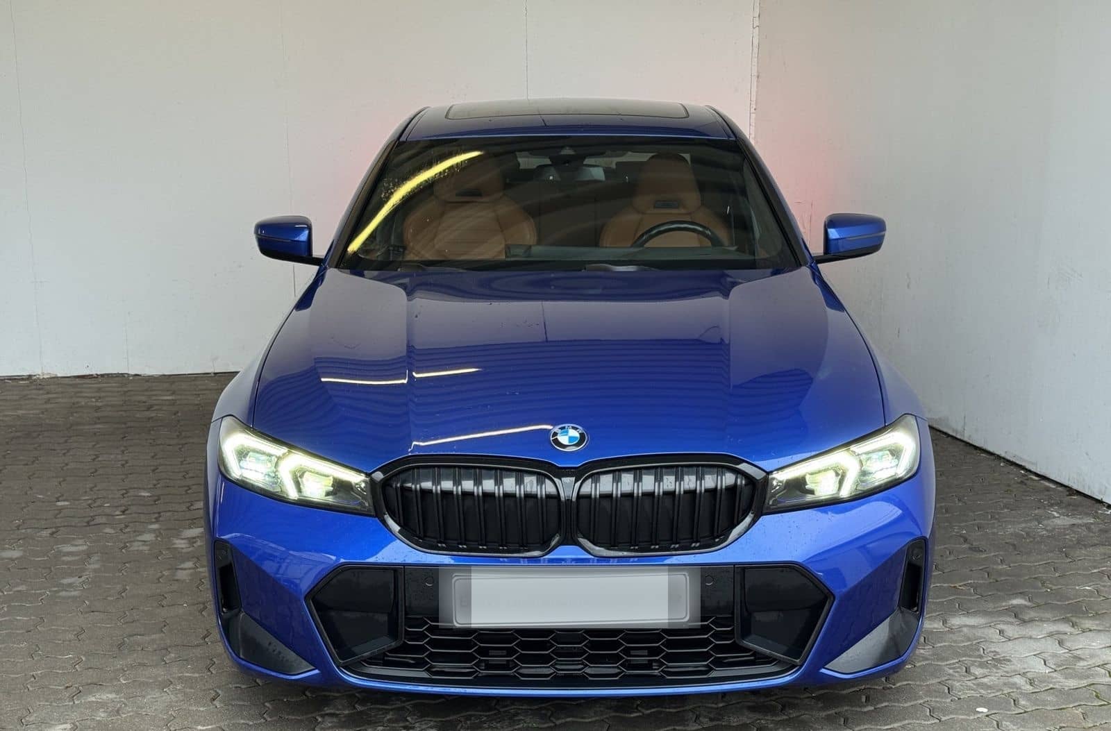 BMW 330dA Lim. M Sport Pro LiveCock.Standh.LED.GSD. foto 1