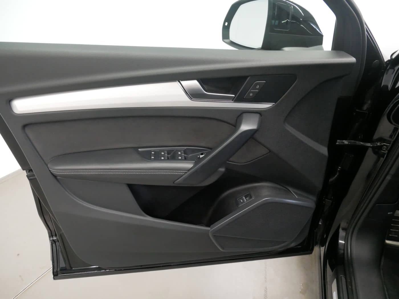 Audi Q5 40 TDI quattro S tro. advanced LED AHK PANO foto 17