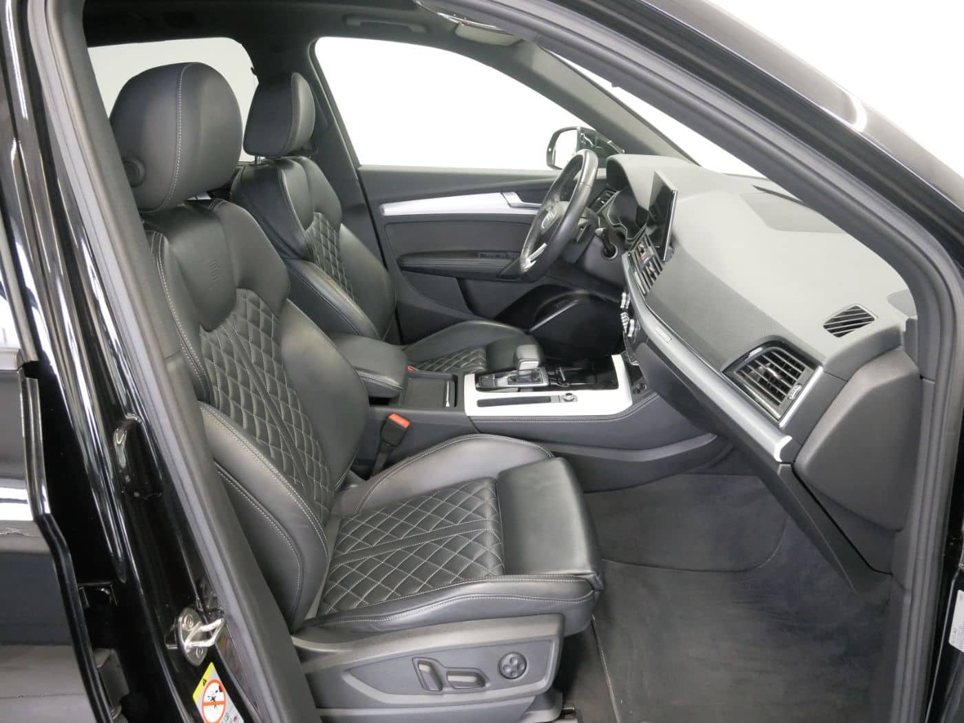 Audi Q5 40 TDI quattro S tro. advanced LED AHK PANO foto 9