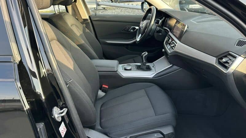 BMW 318d Touring LCPROF LED NAVI KLIMA SHZ DAB foto 17