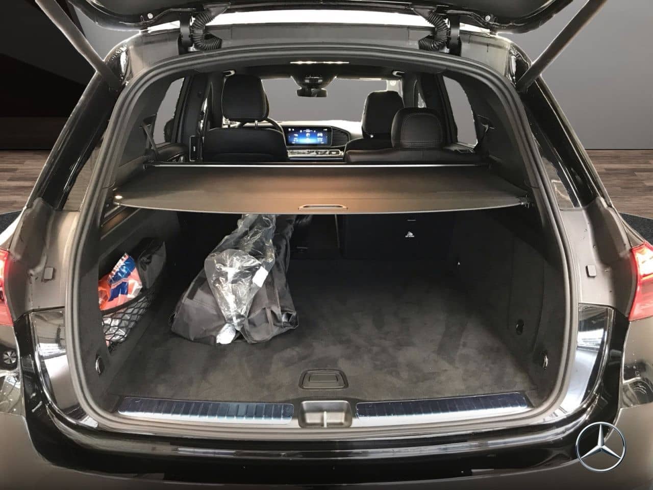 Mercedes-Benz GLE 450 4M AMG Premium+/Pano/HuD/22"/AHK/Airmati foto 20