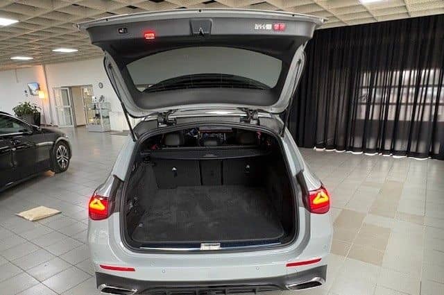 Mercedes-Benz E 450d 4M.*AMG-PREM*DIST*AHK*PANO*STAHEI*HEADUP* foto 25