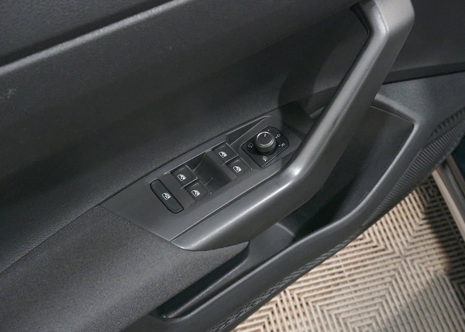 Volkswagen Taigo Style 1.0 TSI*MATRIX*DAB*NAVI*FLA* foto 17