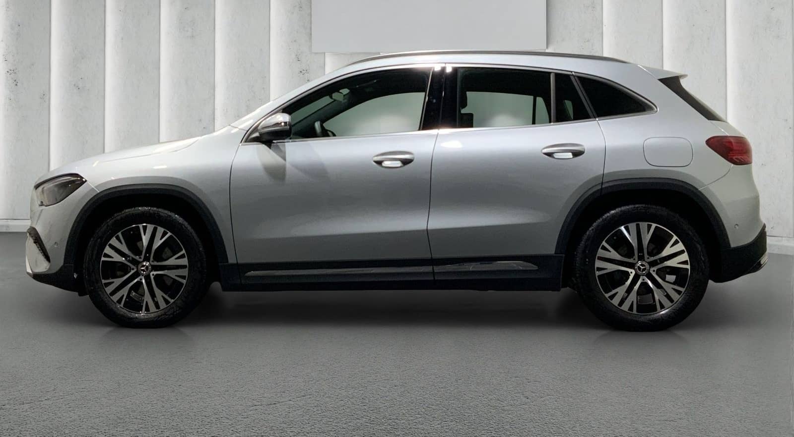 Mercedes-Benz GLA 200 Progressive (EURO 6e) foto 2