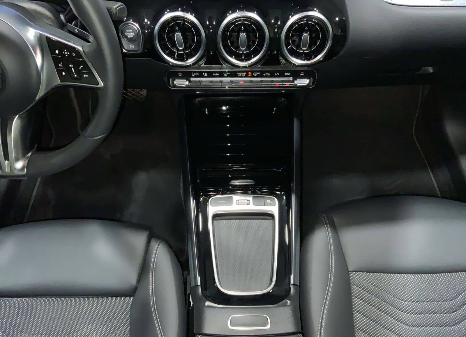 Mercedes-Benz GLA 200 Progressive (EURO 6e) foto 13