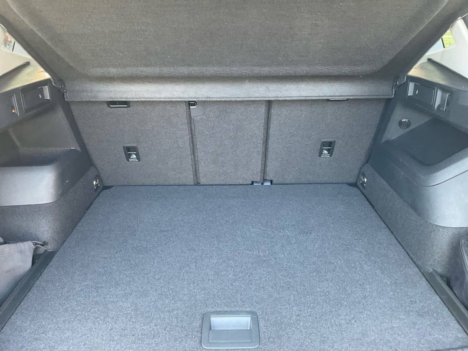 Volkswagen Tiguan 1.5 eTSI Elegance AHK/STHZ/LED foto 16