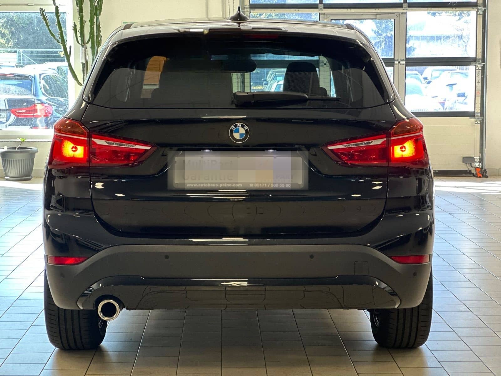 BMW X1 sDrive 18i Navi/Panorama/ParkAssist/Tempomat foto 10