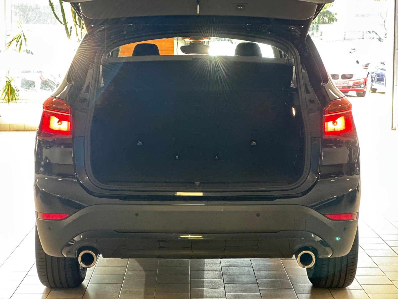 BMW X1 sDrive 18d Advantage Aut/Navi/SitzHz/Tempomat foto 21