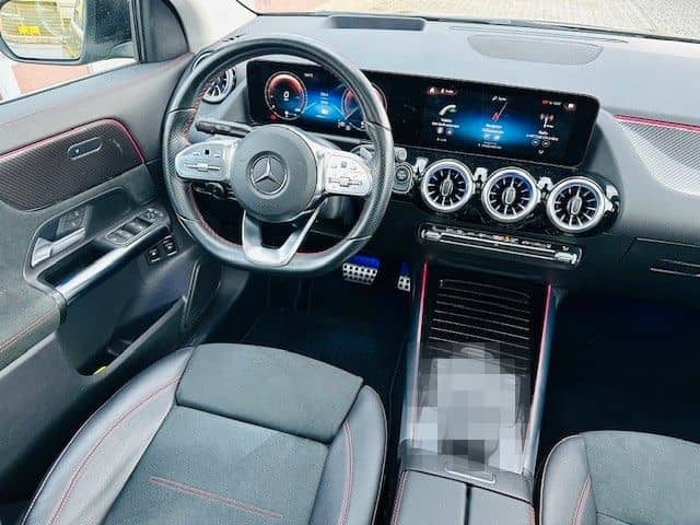 Mercedes-Benz GLA 250 e 8G-DCT*AMG Line*Panorama*Head-Up Di foto 12