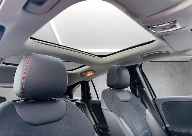 Mercedes-Benz GLA 250 e 8G-DCT*AMG Line*Panorama*Head-Up Di foto 9