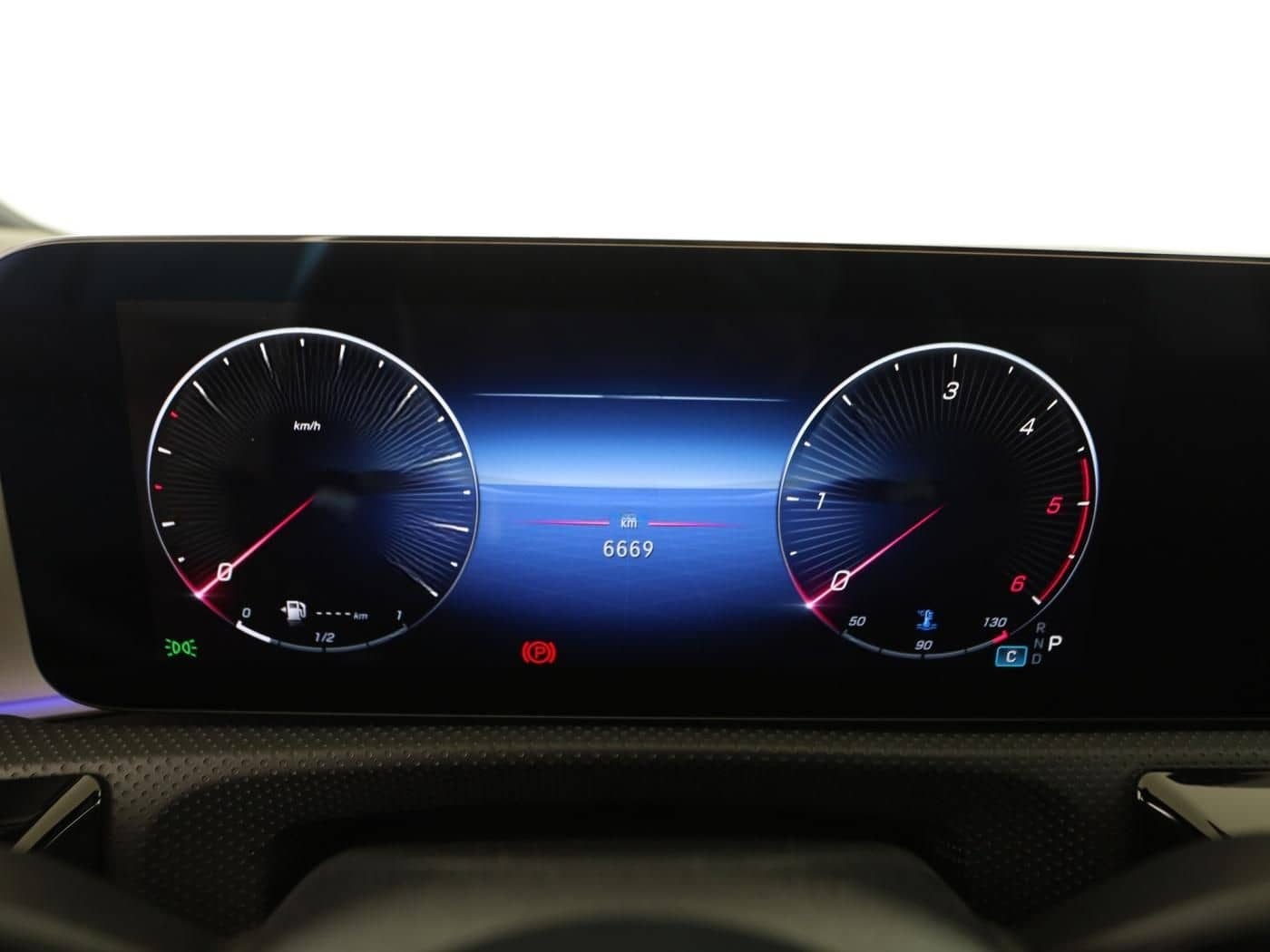 Mercedes-Benz CLA 200 d SB AMG ADV. PLUS+NIGHT+AHK+DISTR+AMBI+ foto 11