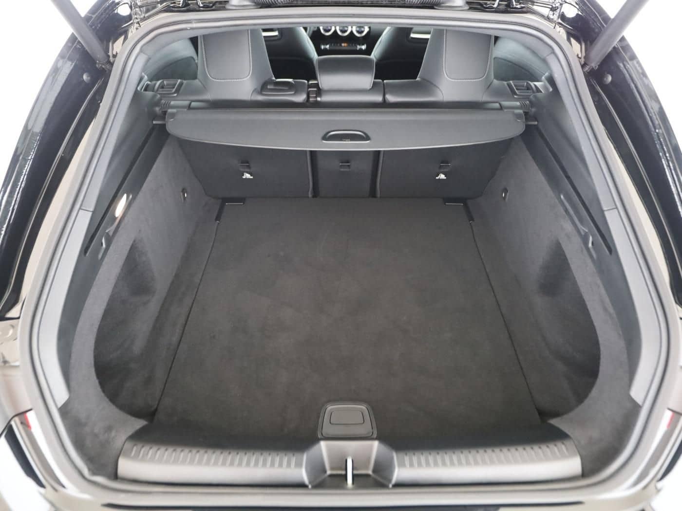 Mercedes-Benz CLA 200 d SB AMG ADV. PLUS+NIGHT+AHK+DISTR+AMBI+ foto 14