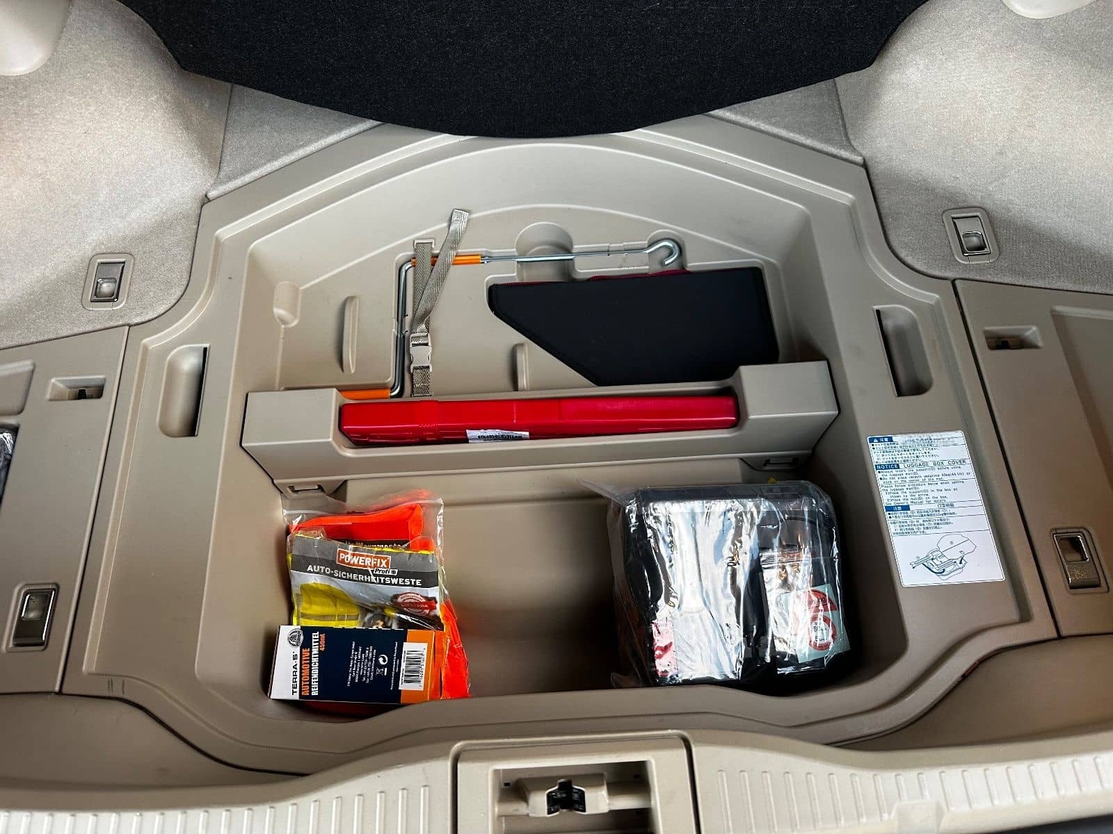 Lexus IS 250C Cabriolet Luxury Line "Garantie"HU/AU" foto 12