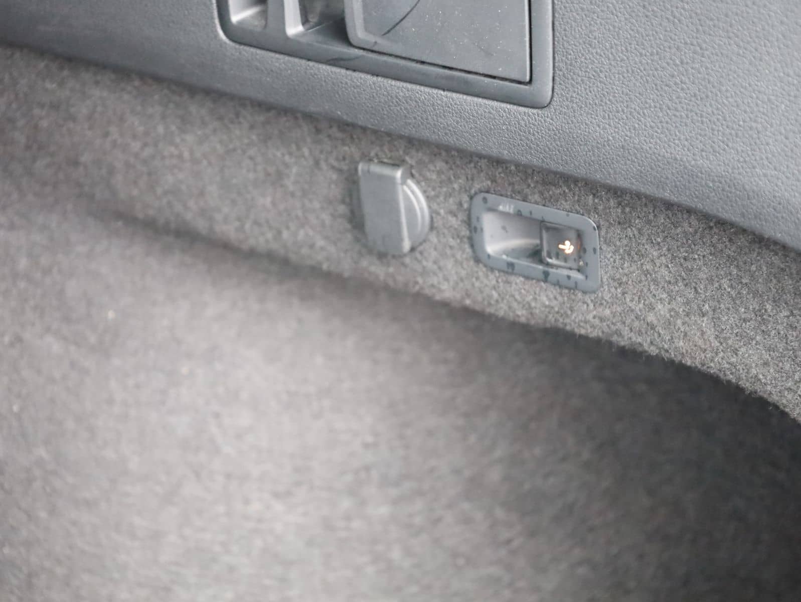 Volkswagen Passat Variant 2.0 TDI Business*AppleCar*CAM*AHK foto 11