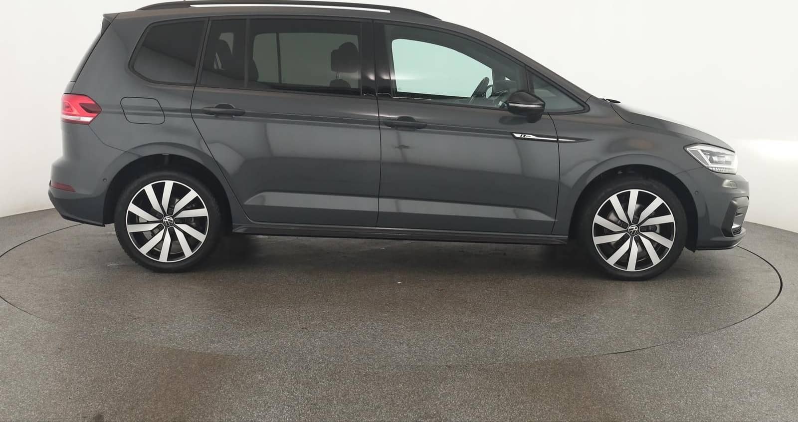 Volkswagen Touran 2.0 TDI DSG Highline R-Line 7 Pano 18 AHK foto 4