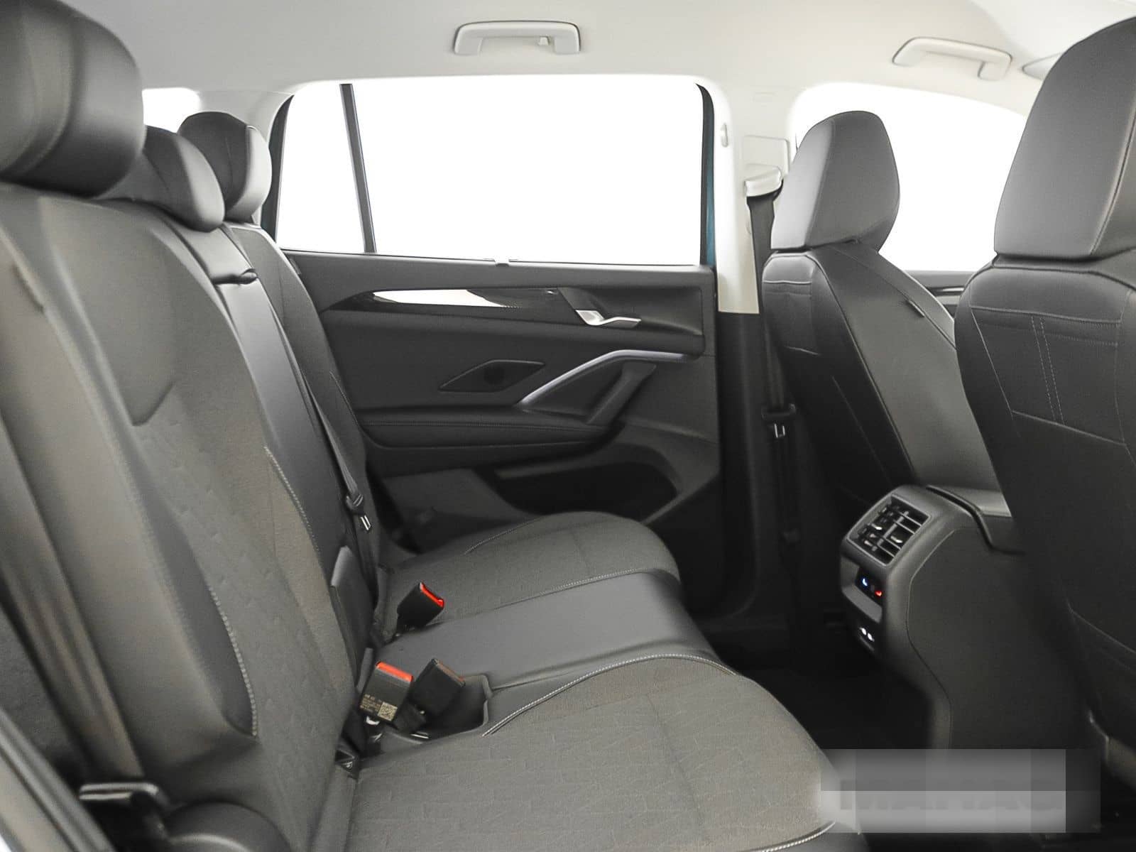 Volkswagen Tayron Life 1.5 eTSI 7-Sitzer IQ.Light IQ.Drive foto 15