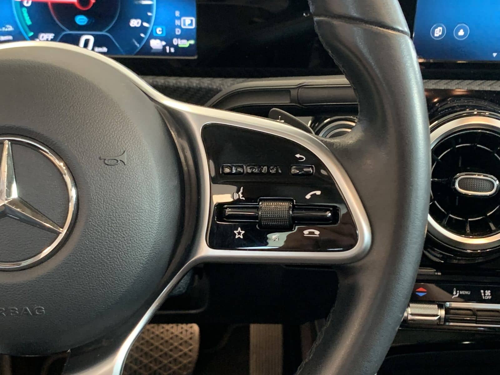 Mercedes-Benz CLA 250 Shooting Brake e Pano. LED Navi PDC SHZ foto 13