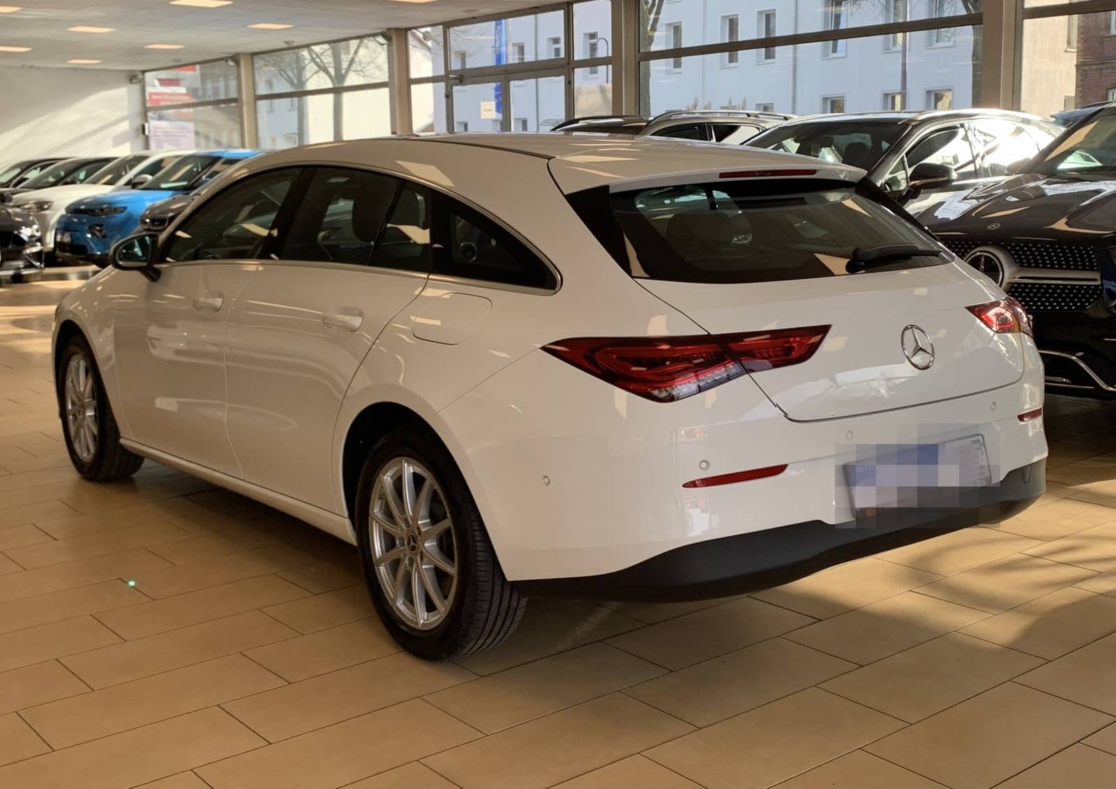 Mercedes-Benz CLA 250 Shooting Brake e Pano. LED Navi PDC SHZ foto 6