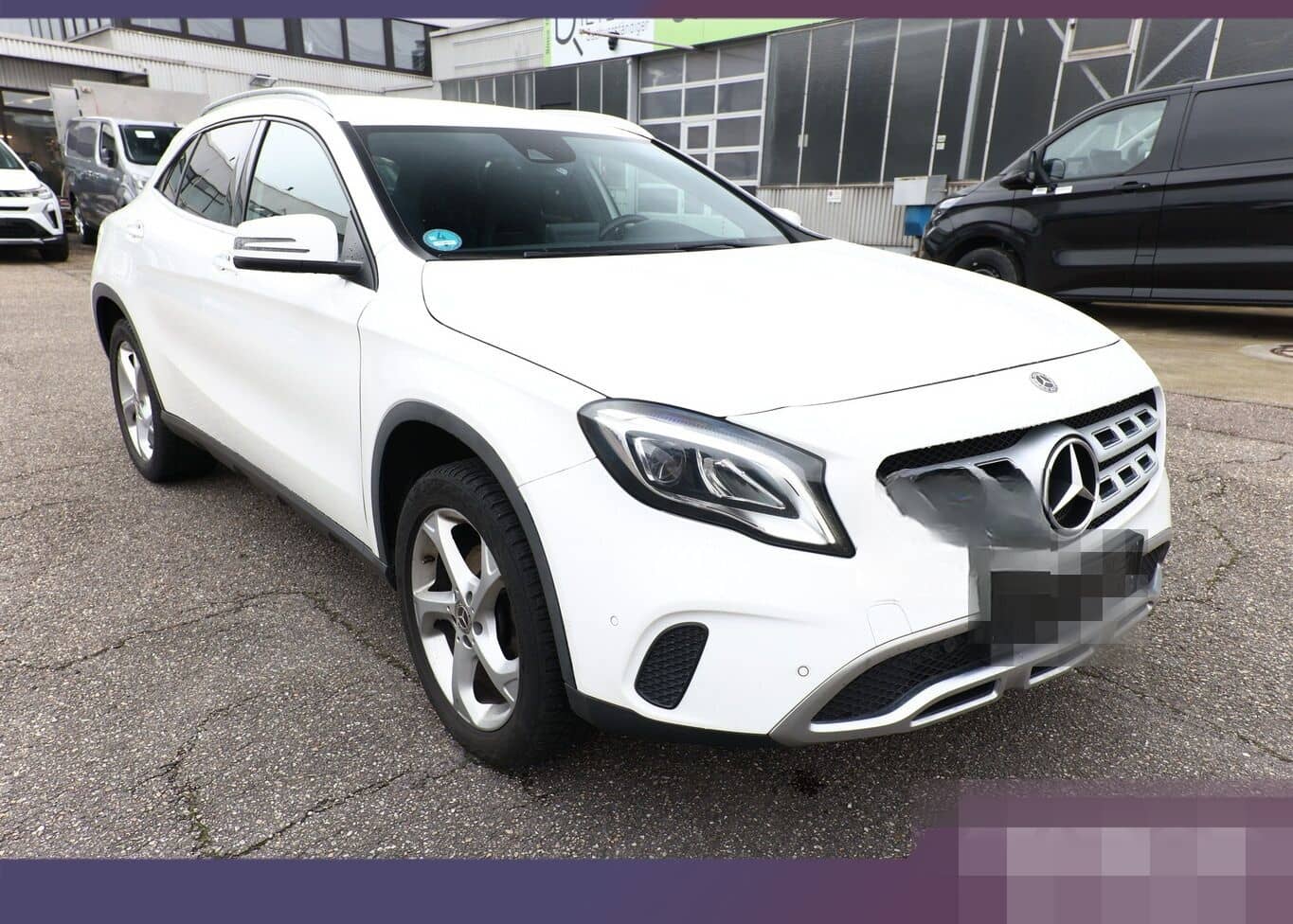 Mercedes-Benz GLA 200 DCT Urban KeyL eHK Nav Kam SHZ PrivG 18Z foto 2