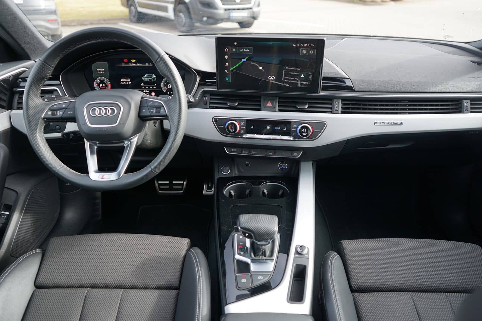 Audi A4 Avant 40 TDI S-Line quattro Aut. LED ACC Navi foto 16