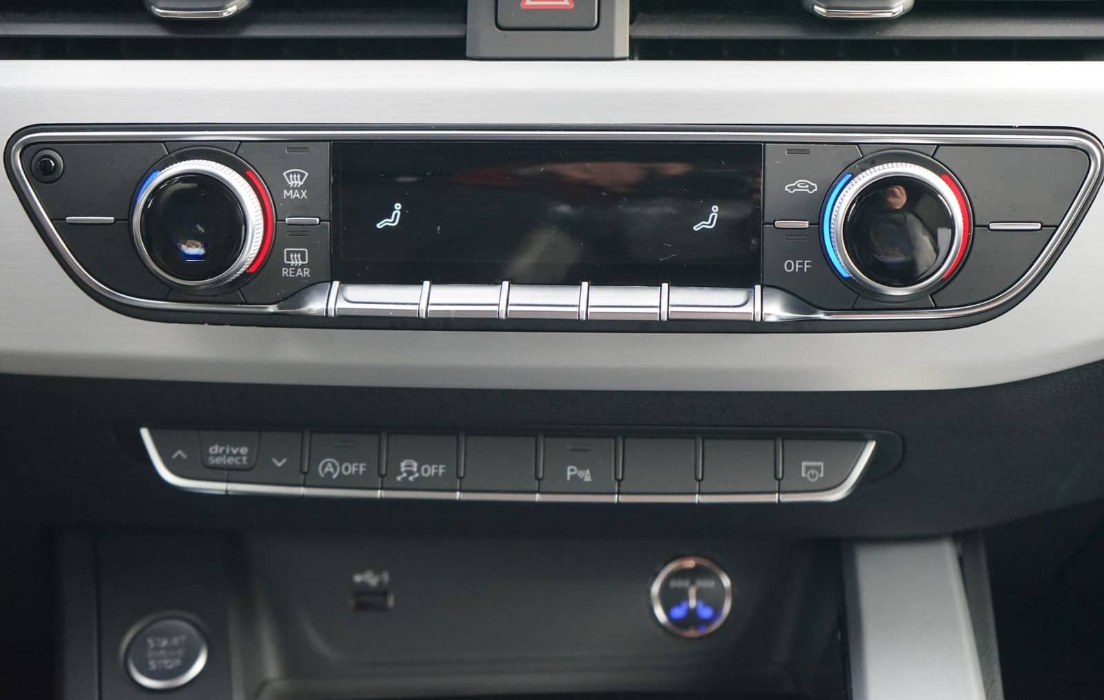 Audi A4 Avant 40 TDI S-Line quattro Aut. LED ACC Navi foto 20