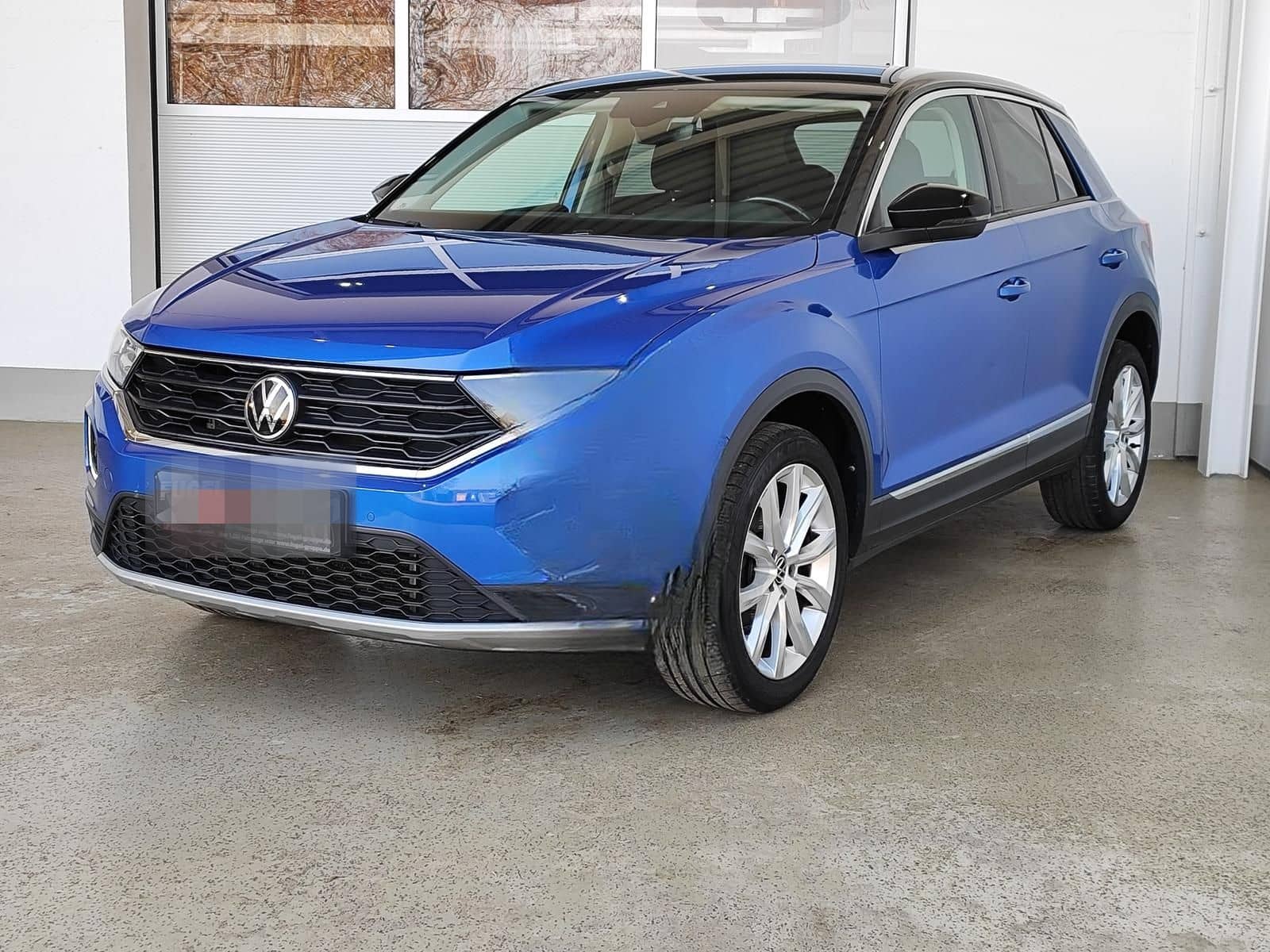 Volkswagen T-Roc 1.5 TSI DSG Style Navi|AHK|ACC|RFK foto 2