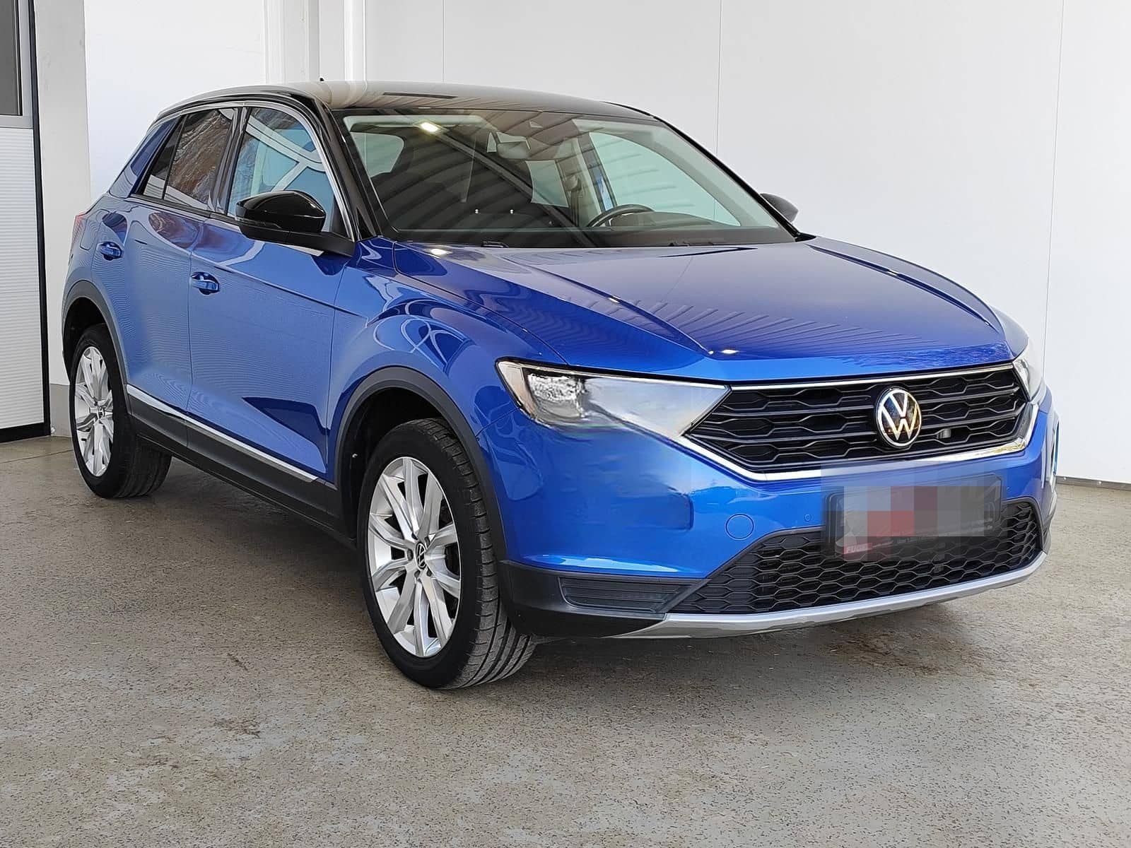 Volkswagen T-Roc 1.5 TSI DSG Style Navi|AHK|ACC|RFK foto 6