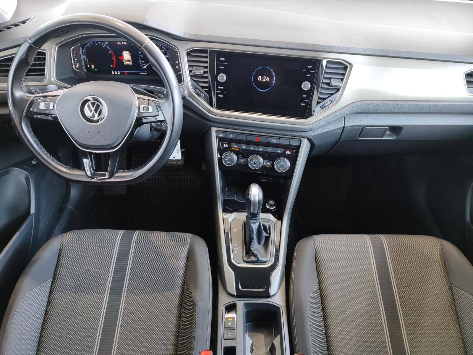 Volkswagen T-Roc 1.5 TSI DSG Style Navi|AHK|ACC|RFK foto 10