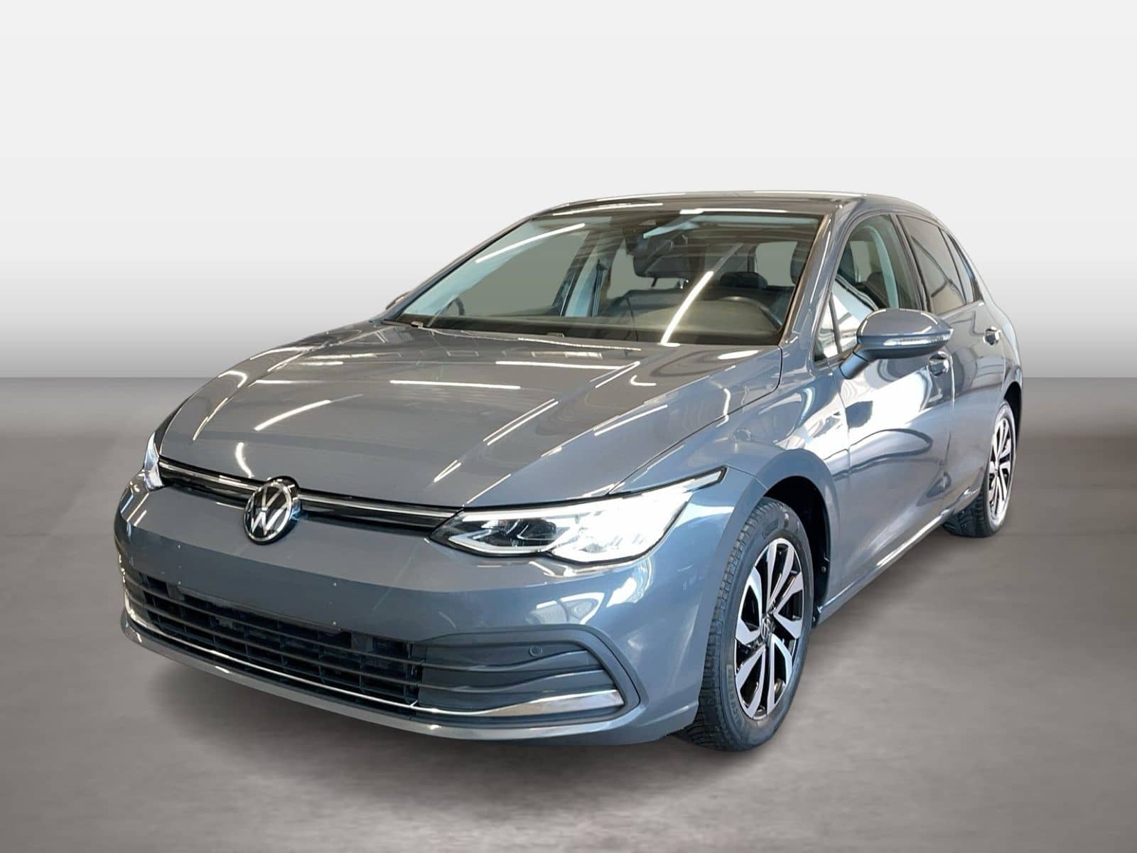 Volkswagen Golf VIII Active 2.0 TDI DSG ACC AHK AUT Kam. LM foto 2