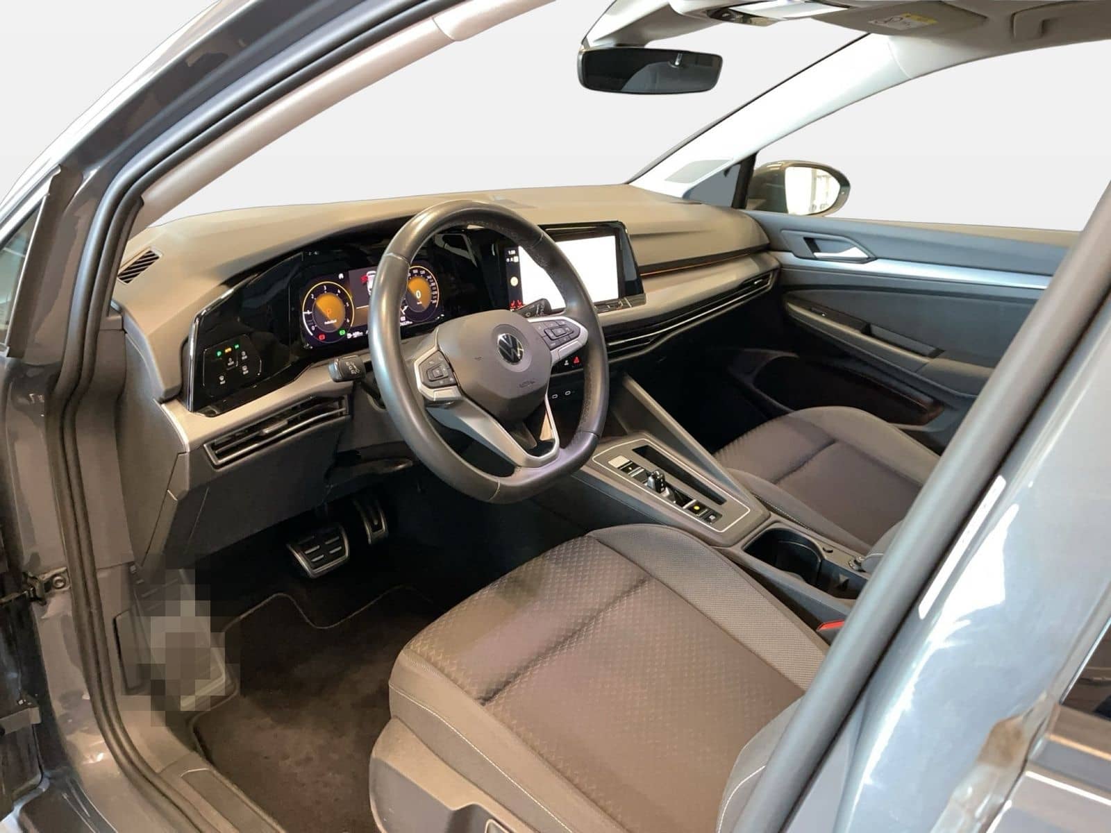 Volkswagen Golf VIII Active 2.0 TDI DSG ACC AHK AUT Kam. LM foto 8