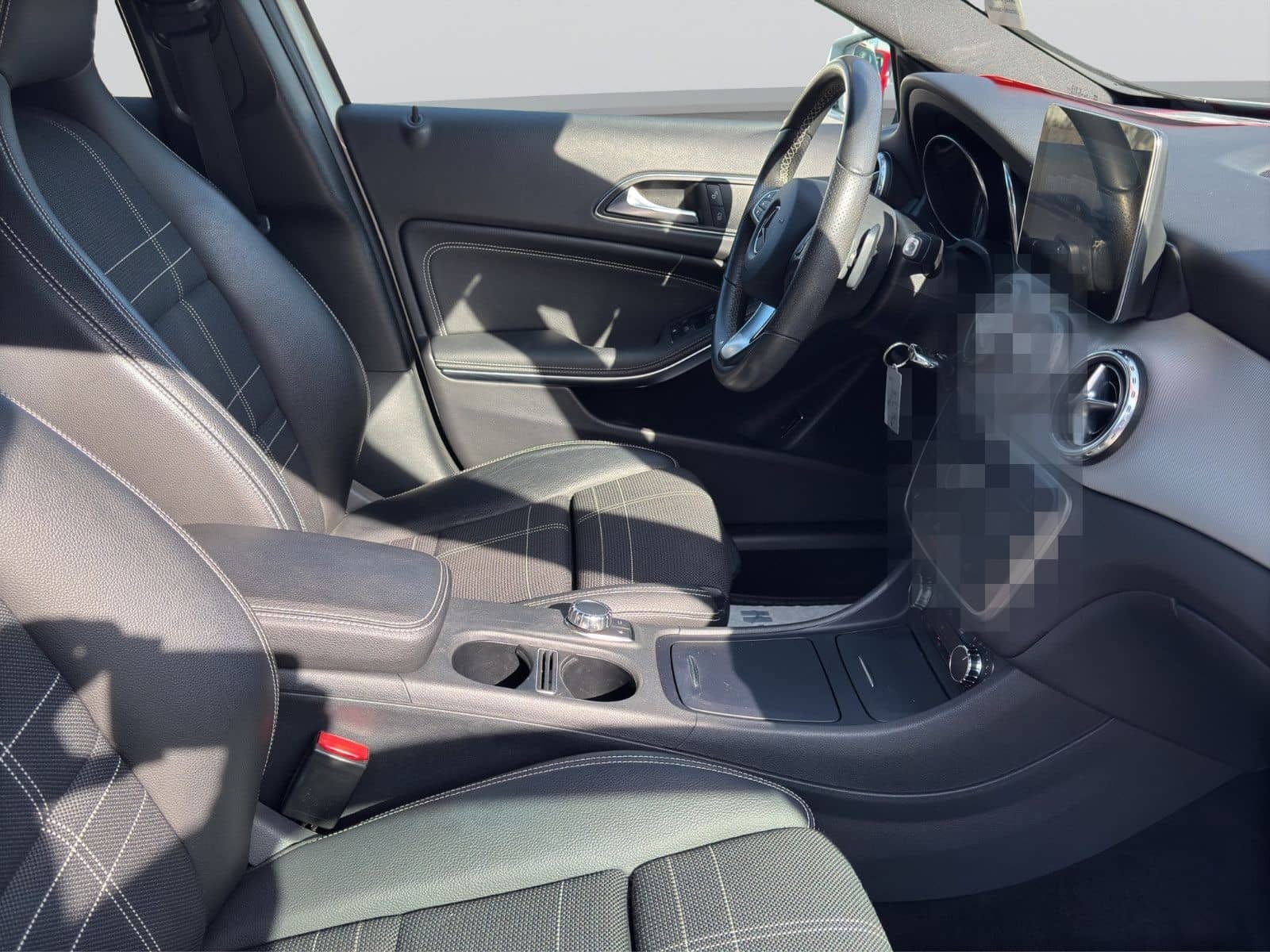 Mercedes-Benz GLA 180 Urban Business Automatik, wenig KM foto 20