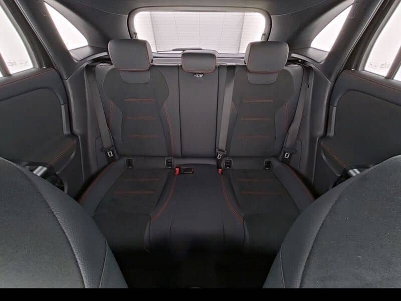 Mercedes-Benz GLA 180 AMG-LINE/MBUX/NAVI/LED/KAMERAAMG Line foto 8