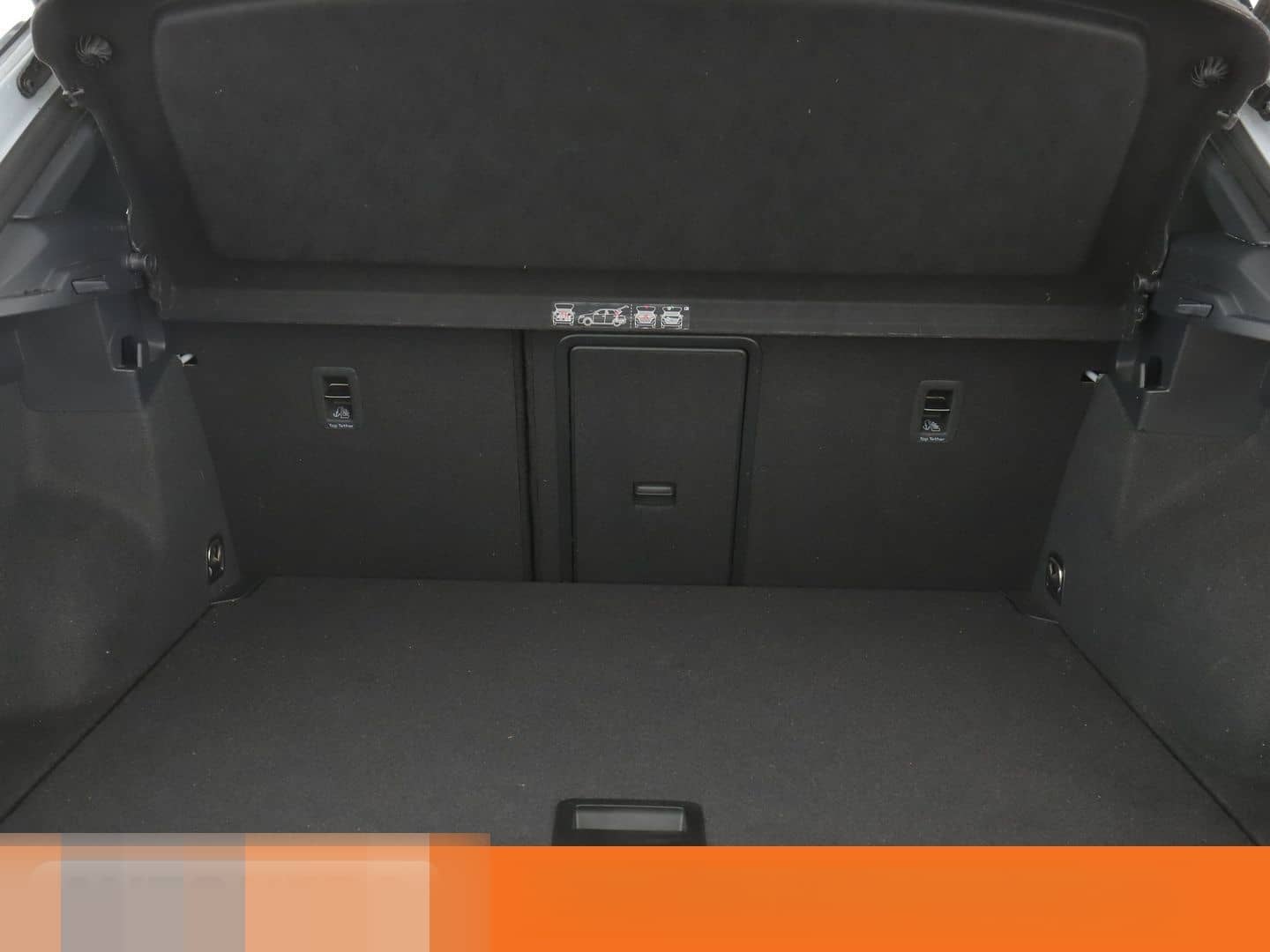 Volkswagen T-Roc 1.5 TSI ACT United Aut.*NAV*LED*ACC*PDC*SH foto 18